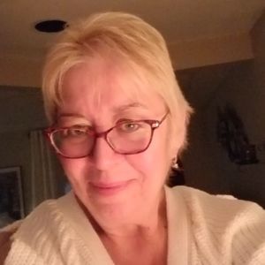 Meet your Posher, Rita